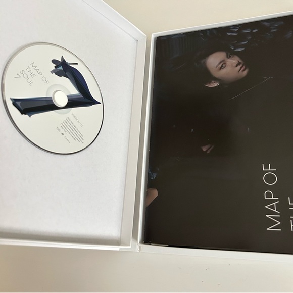 BTS Seven Album Version 2 with J-hope Photocard - Picture 7 of 13
